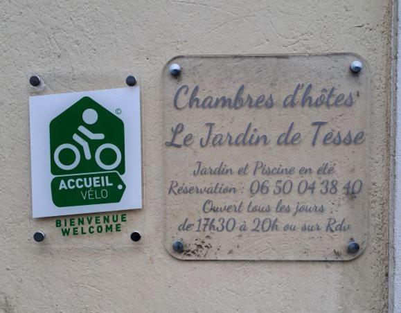 Chambres Et Table D'Hotes Le Jardin De Tesse Tolone Esterno foto